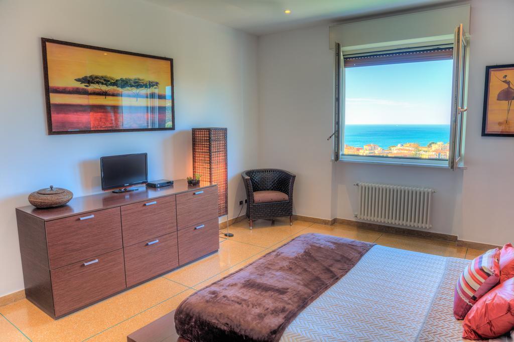Appartamenti Villa Il Poggiolo 迪亚诺马里纳 外观 照片
