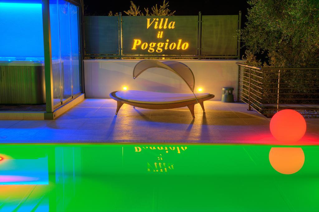 Appartamenti Villa Il Poggiolo 迪亚诺马里纳 外观 照片