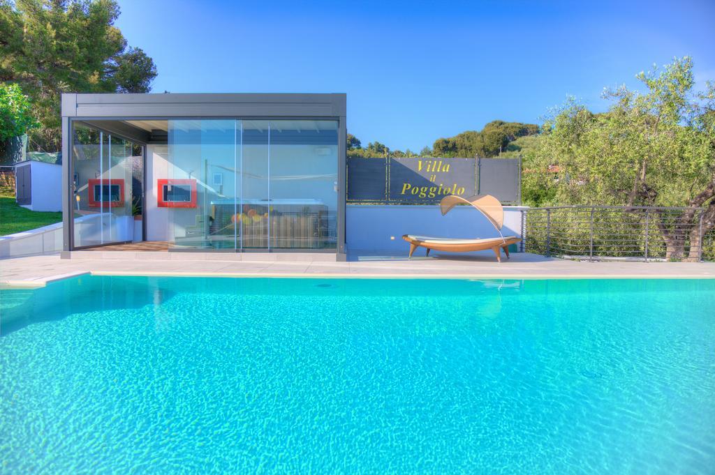 Appartamenti Villa Il Poggiolo 迪亚诺马里纳 外观 照片